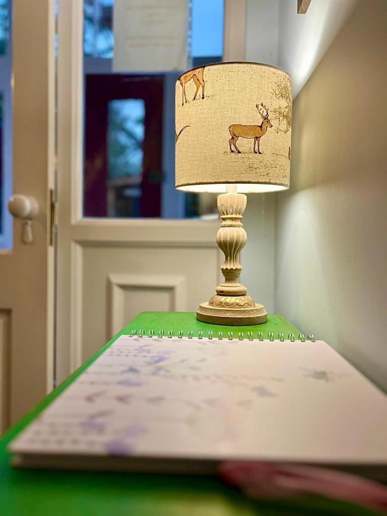 Summerhill Guest House Бетс-и-код Екстериор снимка