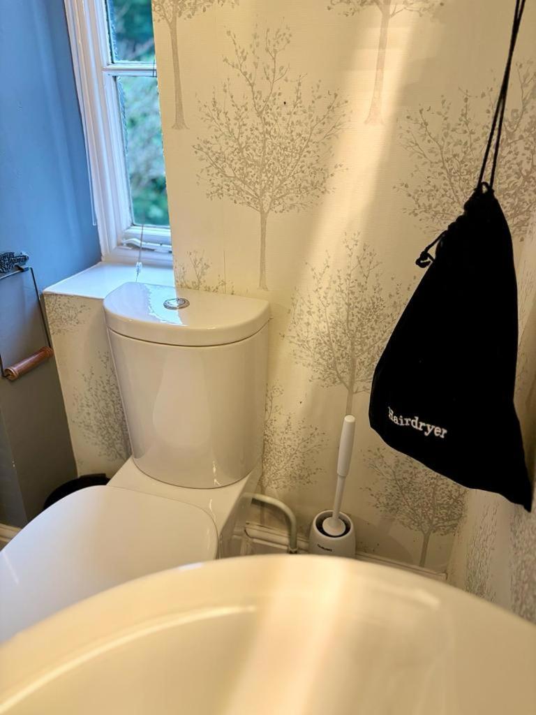 Summerhill Guest House Бетс-и-код Екстериор снимка