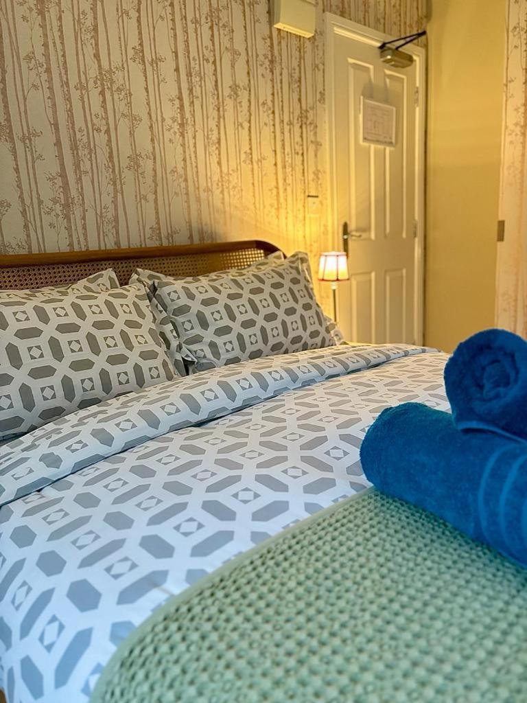 Summerhill Guest House Бетс-и-код Екстериор снимка