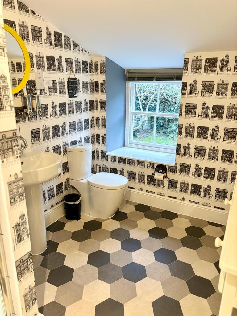 Summerhill Guest House Бетс-и-код Екстериор снимка