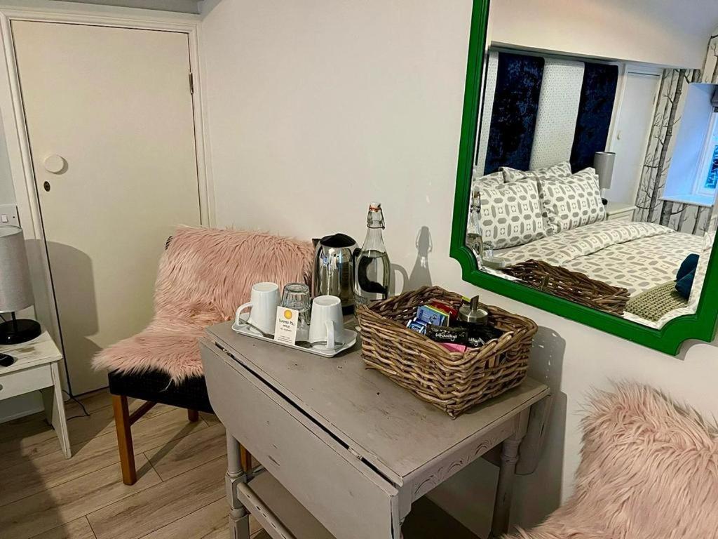 Summerhill Guest House Бетс-и-код Екстериор снимка