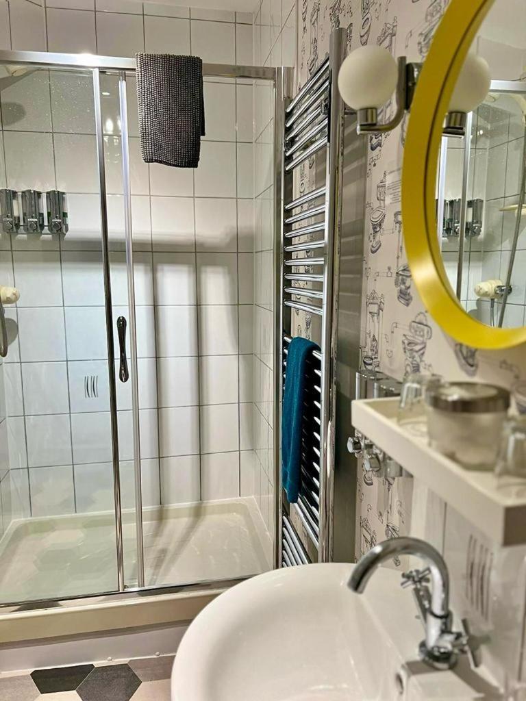 Summerhill Guest House Бетс-и-код Екстериор снимка